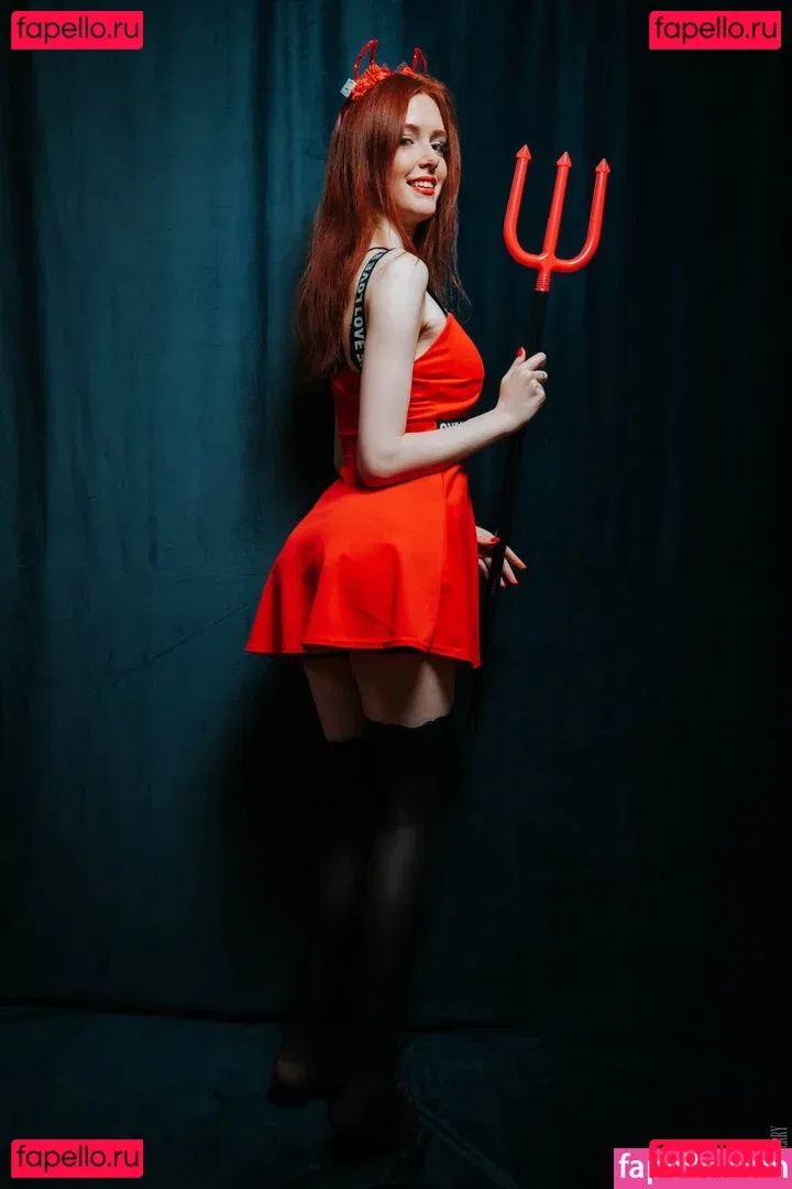 foxperry Onlyfans Photo Gallery 