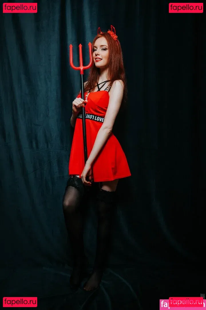 foxperry Onlyfans Photo Gallery 