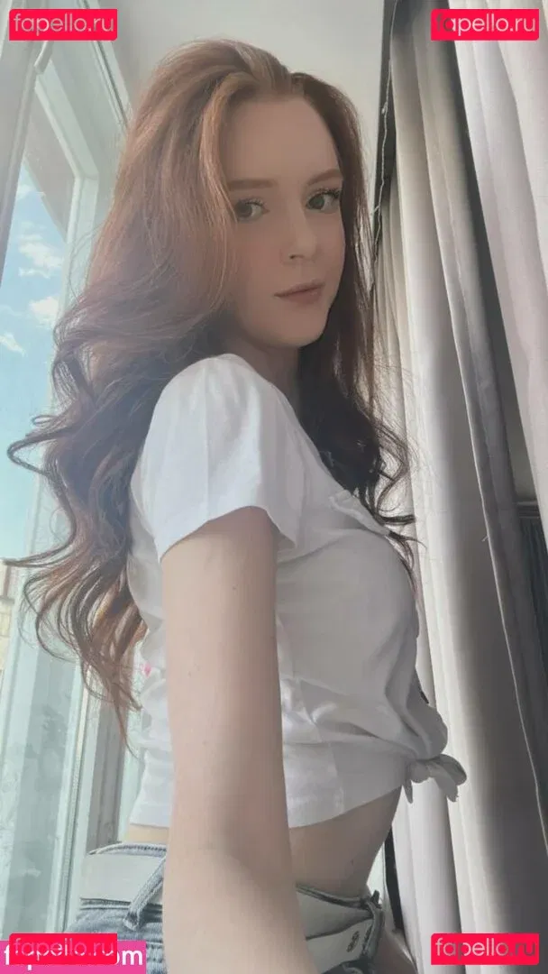 foxperry Onlyfans Photo Gallery 