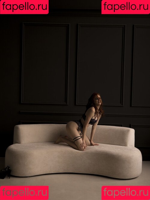 foxperry Onlyfans Photo Gallery 