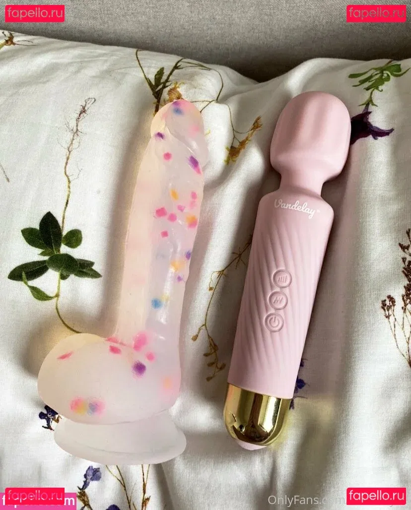 lottieskyee Onlyfans Photo Gallery 