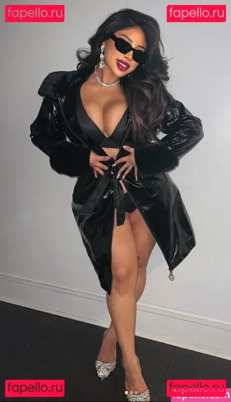 viirdii Onlyfans Photo Gallery 