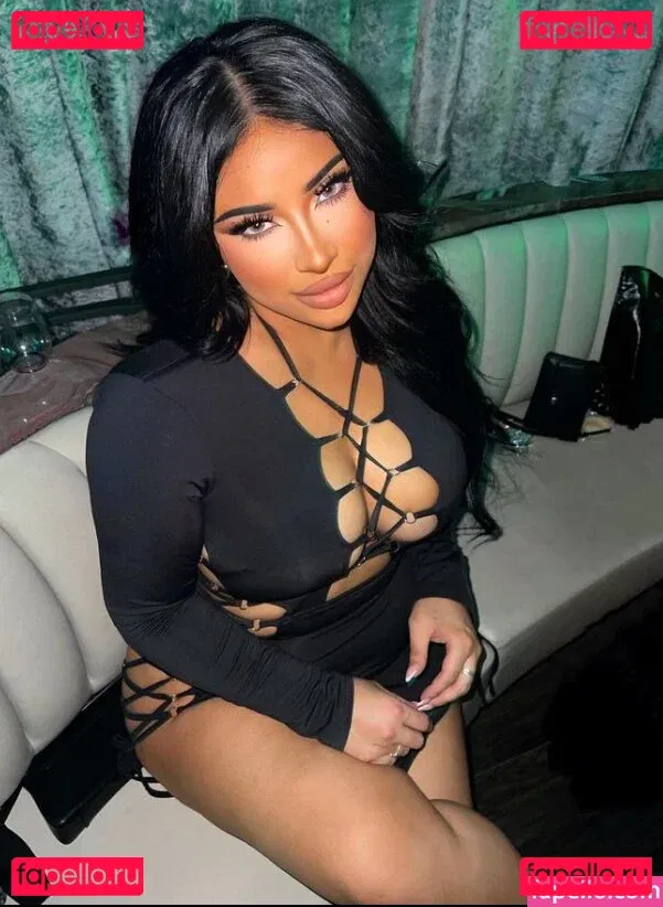 viirdii Onlyfans Photo Gallery 