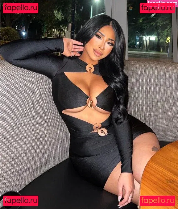 viirdii Onlyfans Photo Gallery 