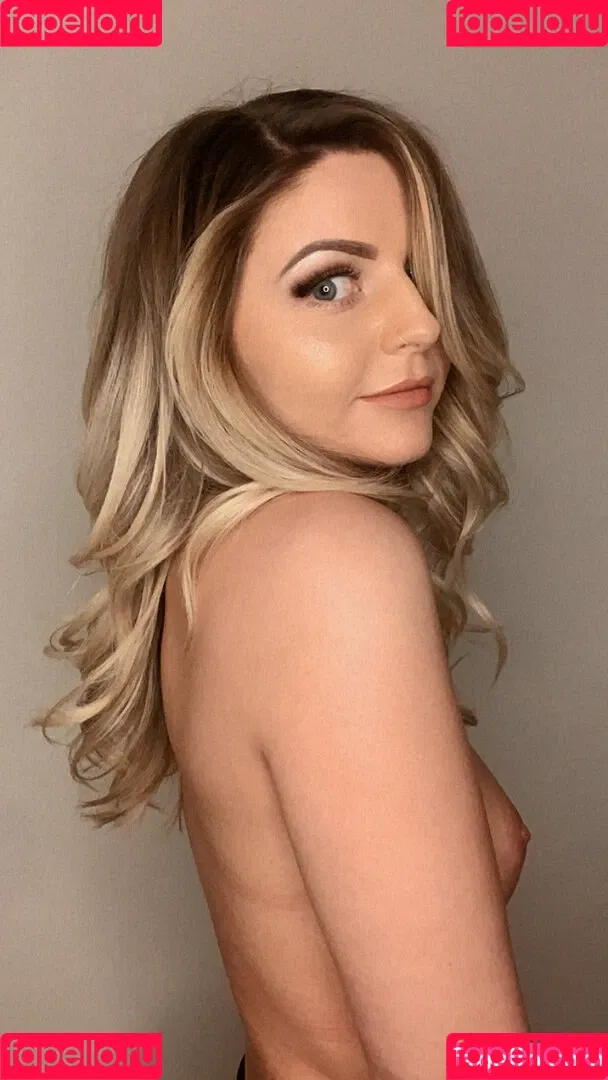 LillieInLove Onlyfans Photo Gallery 
