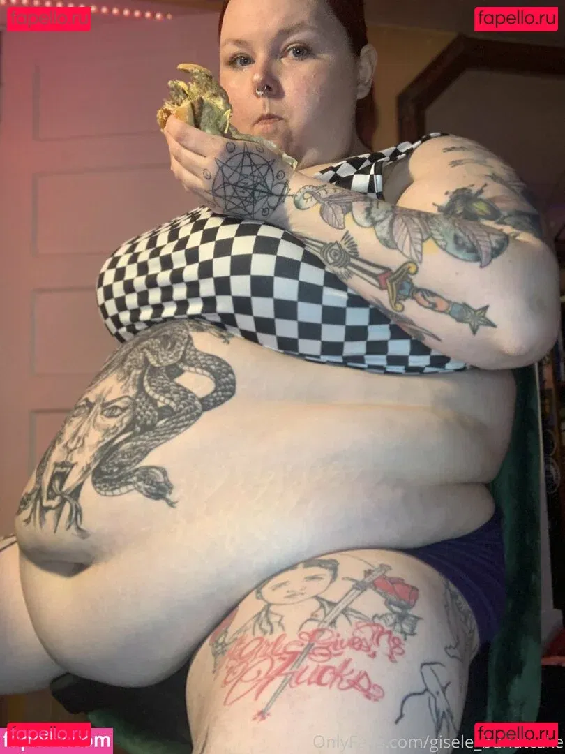 gisele_bundtcake Onlyfans Photo Gallery 