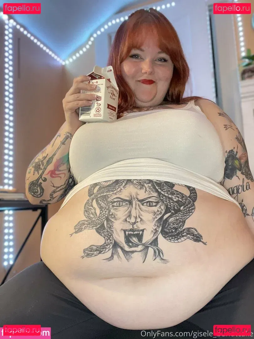 gisele_bundtcake Onlyfans Photo Gallery 