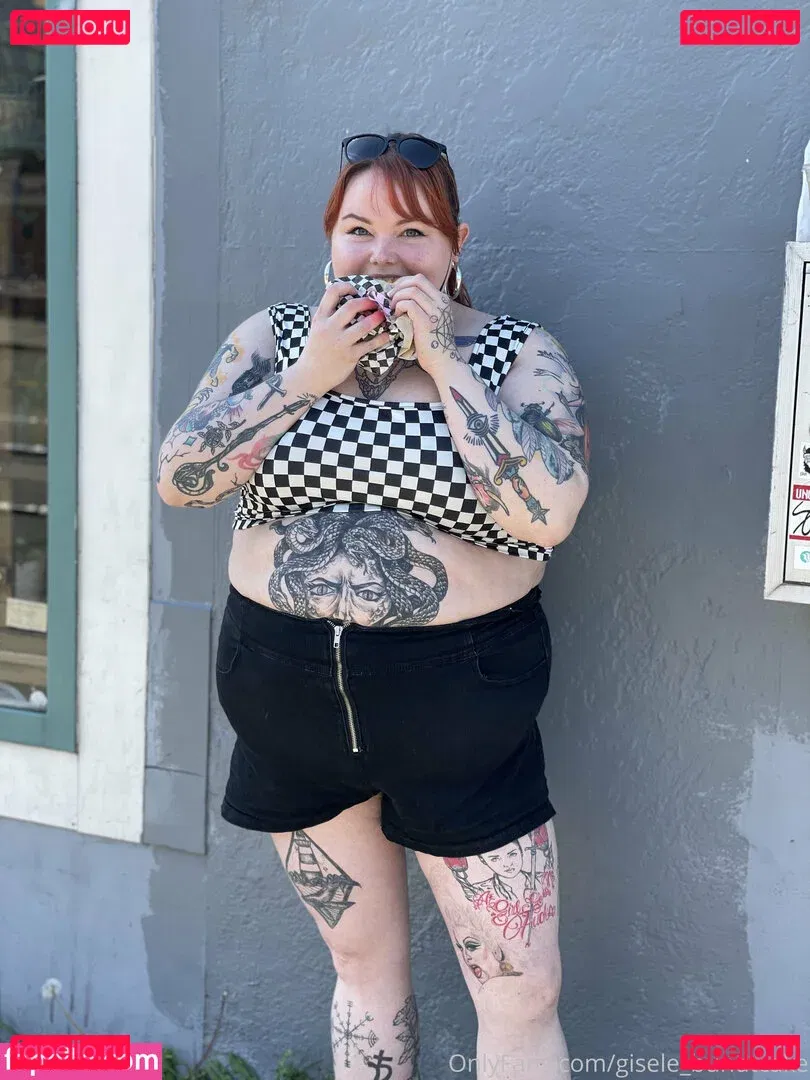 gisele_bundtcake Onlyfans Photo Gallery 