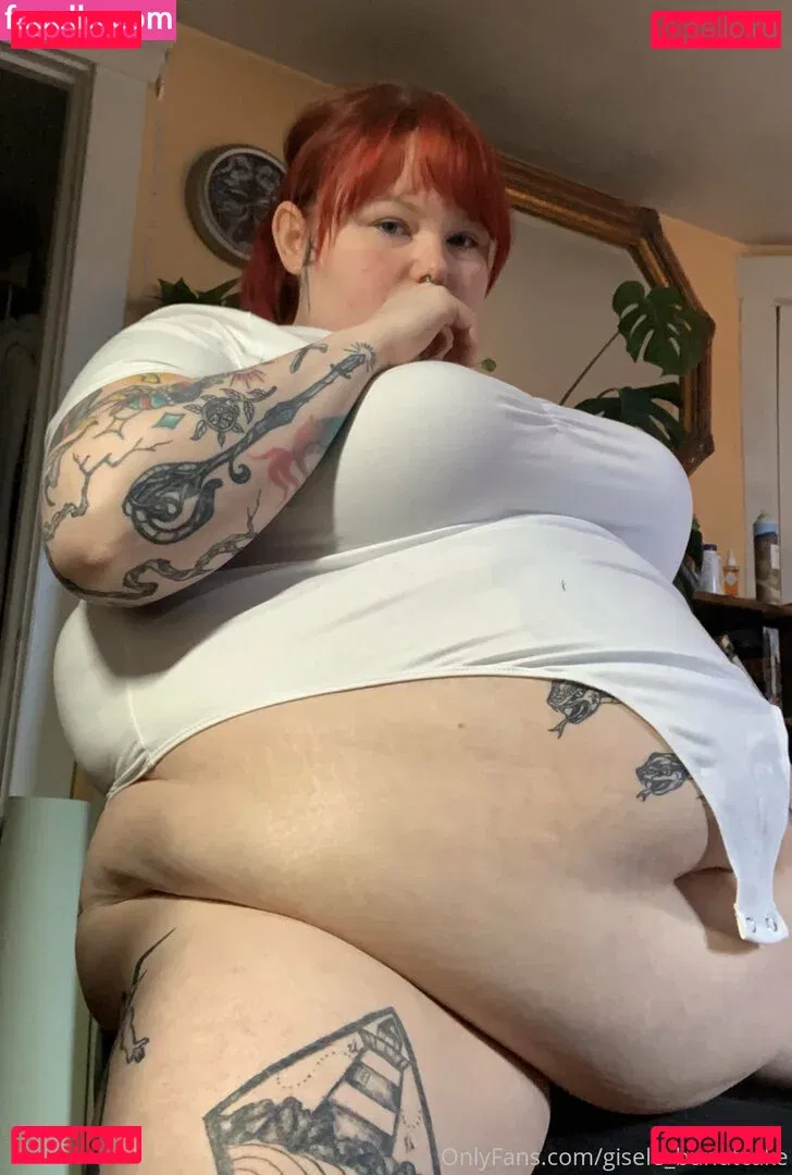 gisele_bundtcake Onlyfans Photo Gallery 