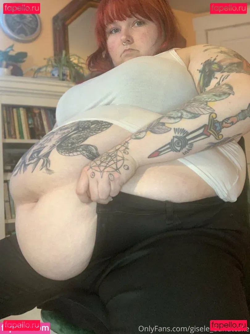 gisele_bundtcake Onlyfans Photo Gallery 