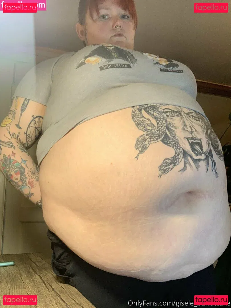 gisele_bundtcake Onlyfans Photo Gallery 