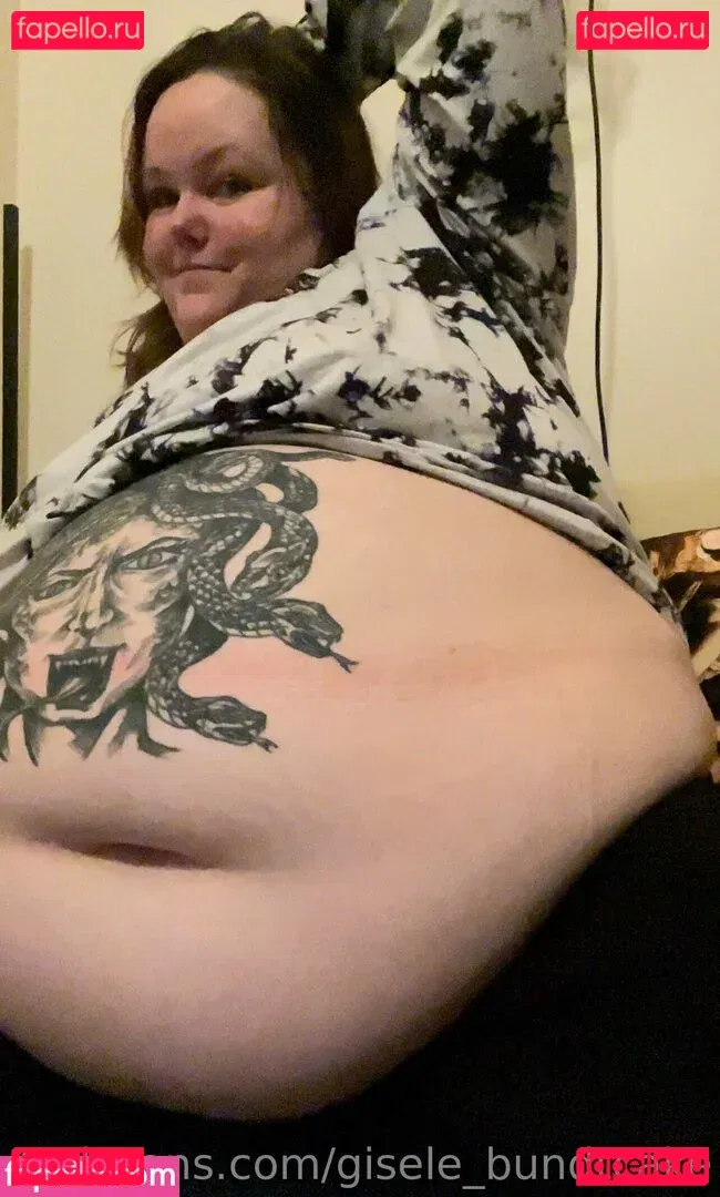 gisele_bundtcake Onlyfans Photo Gallery 