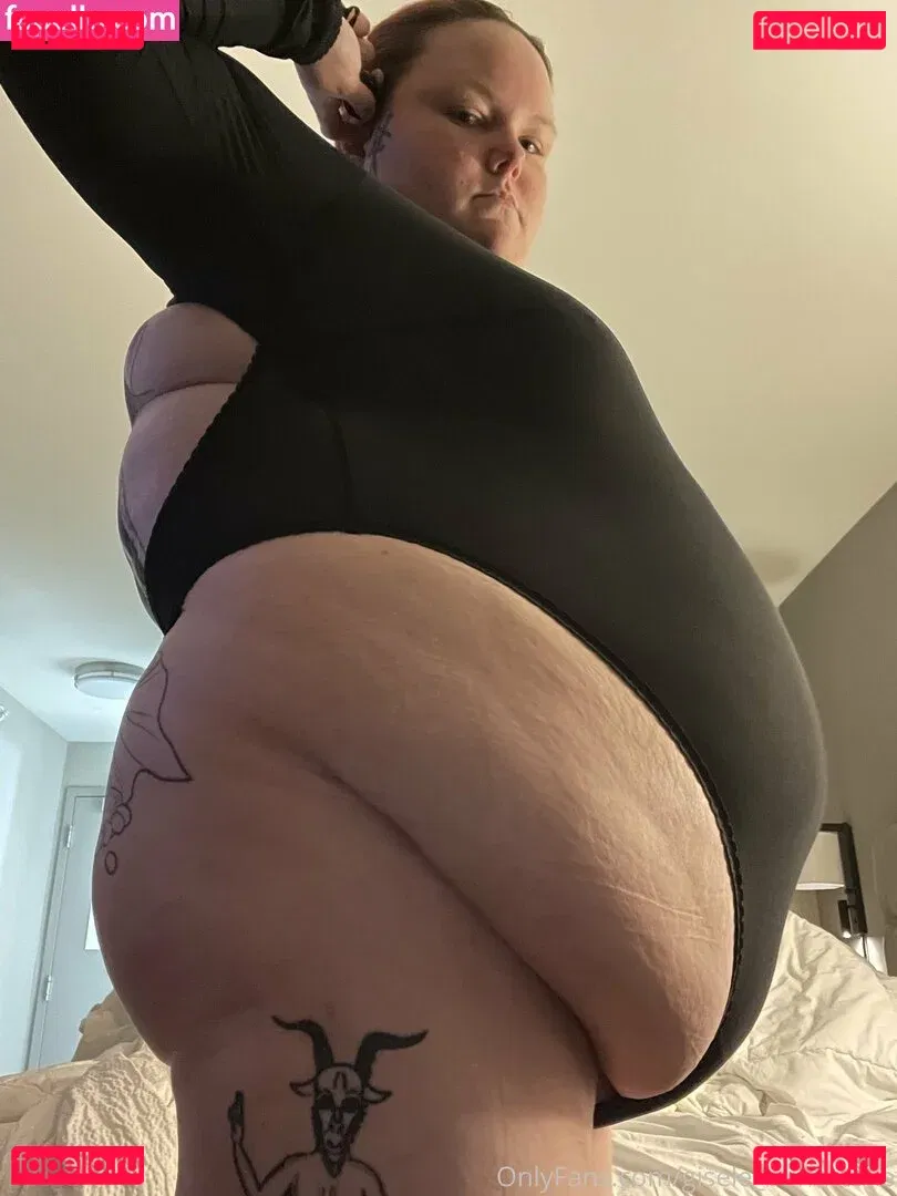 gisele_bundtcake Onlyfans Photo Gallery 