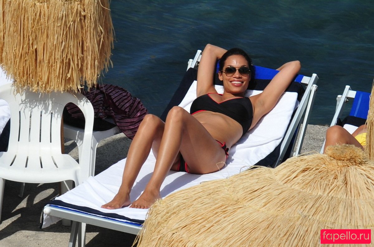 Rosario Dawson Nude Onlyfans Photo 35