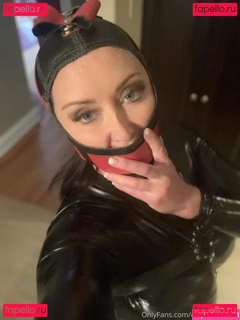 christinacarter Onlyfans Photo Gallery 