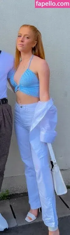 Rosyshimmer Onlyfans Photo Gallery 