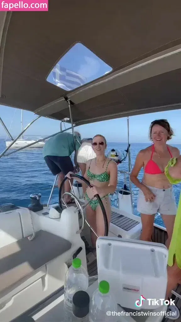 Rosyshimmer Onlyfans Photo Gallery 