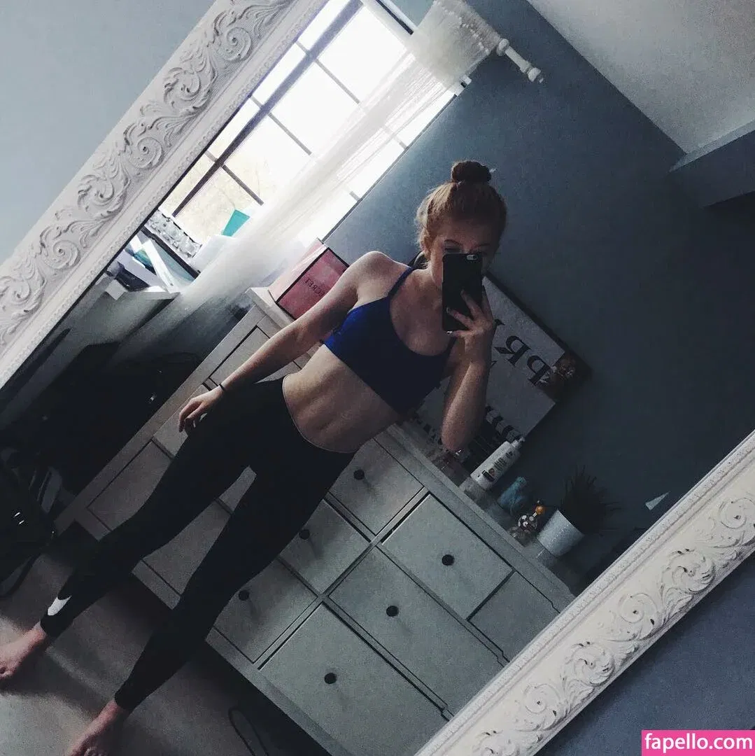 Rosyshimmer Onlyfans Photo Gallery 