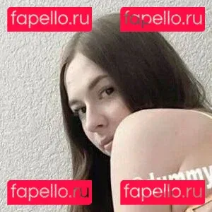 Tinastoopider Onlyfans Photo Gallery 