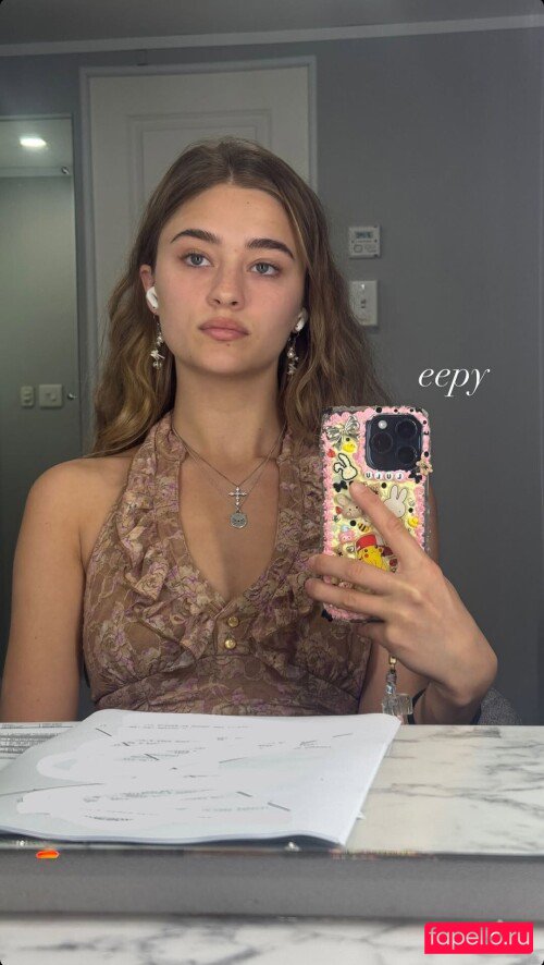 Lizzy_greene_ Nude Onlyfans Photo 33