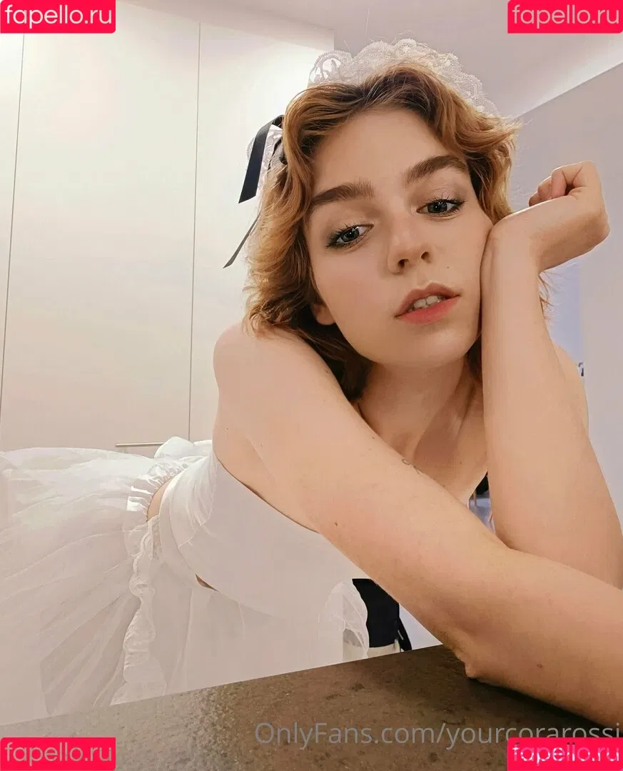 YourCoraRossi Onlyfans Photo Gallery 