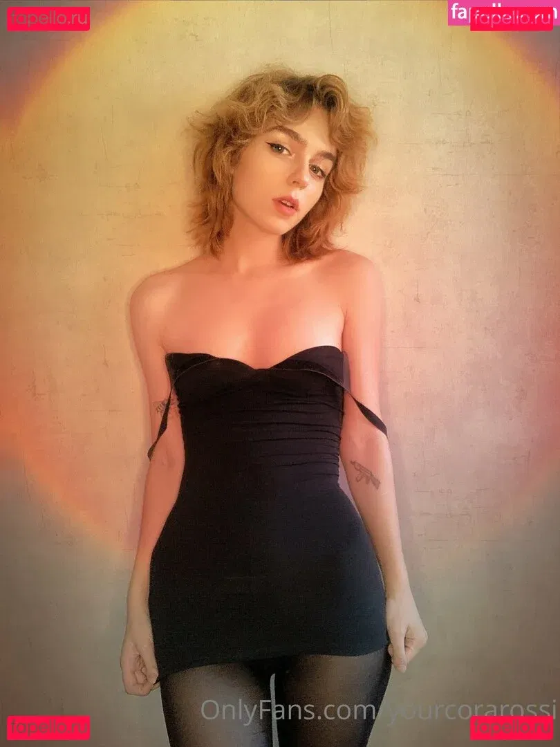 YourCoraRossi Onlyfans Photo Gallery 