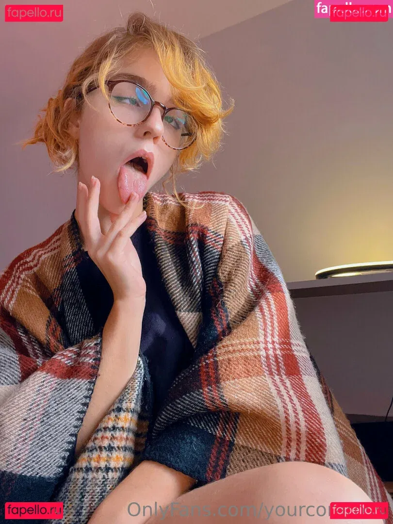 YourCoraRossi Onlyfans Photo Gallery 