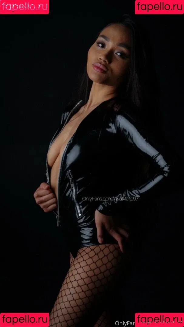 theavamariee Onlyfans Photo Gallery 