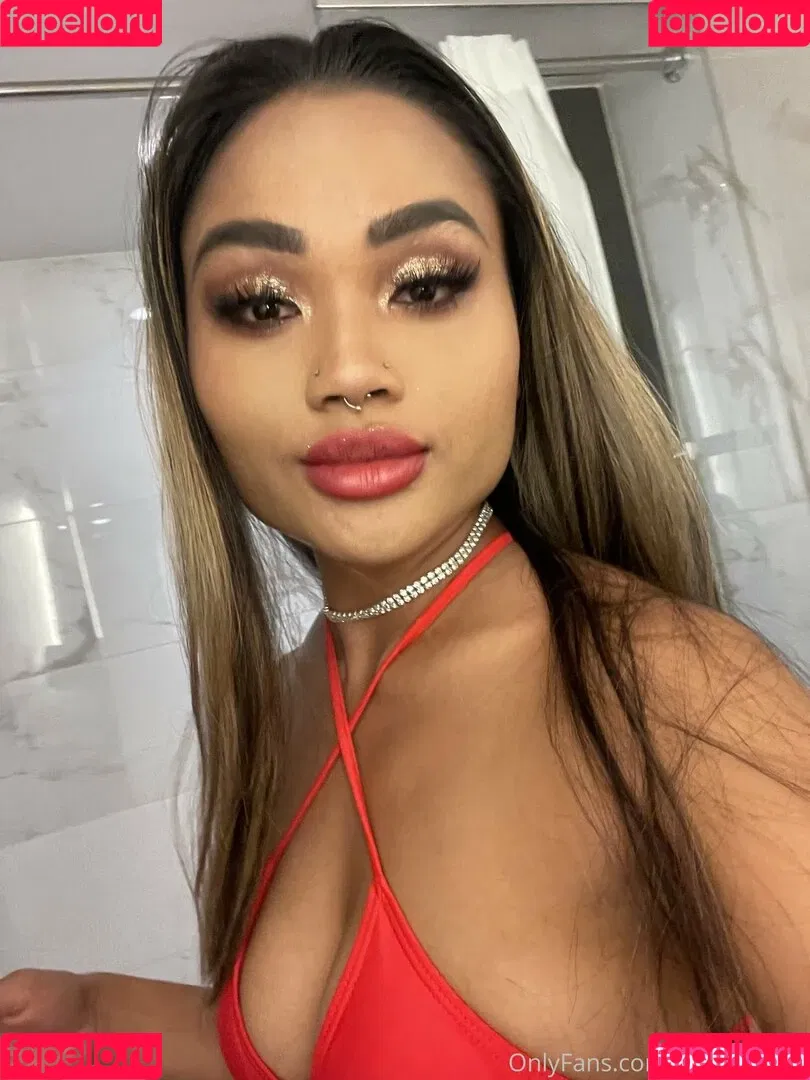 theavamariee Onlyfans Photo Gallery 