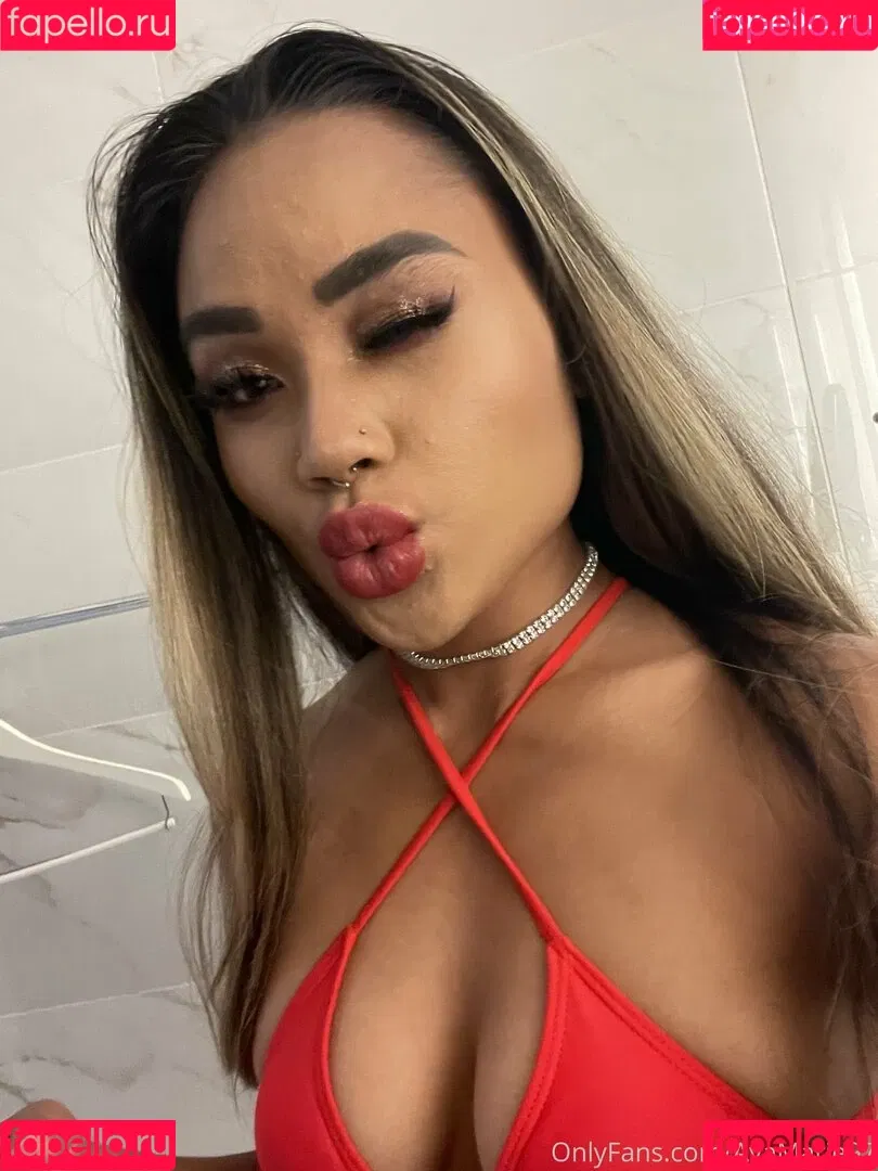 theavamariee Onlyfans Photo Gallery 