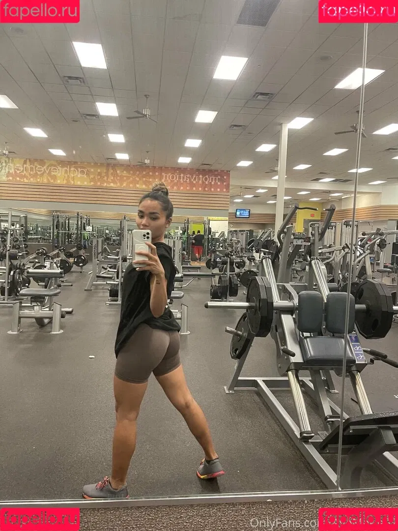 theavamariee Onlyfans Photo Gallery 