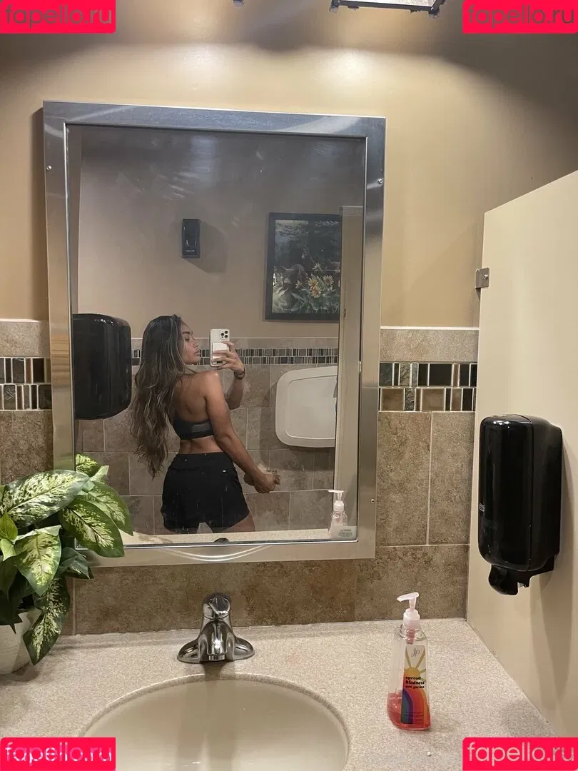 theavamariee Onlyfans Photo Gallery 