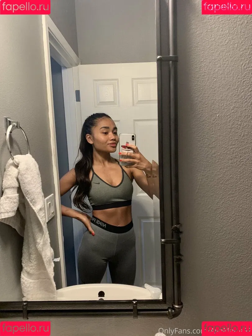 theavamariee Onlyfans Photo Gallery 