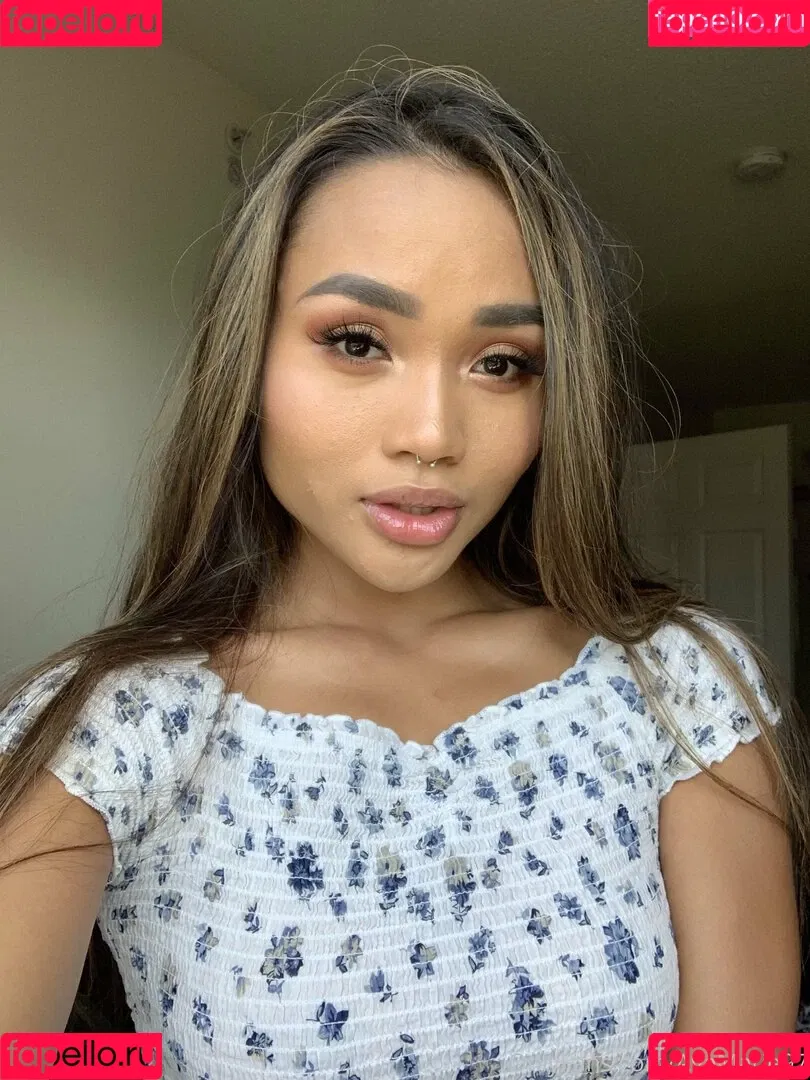 theavamariee Onlyfans Photo Gallery 