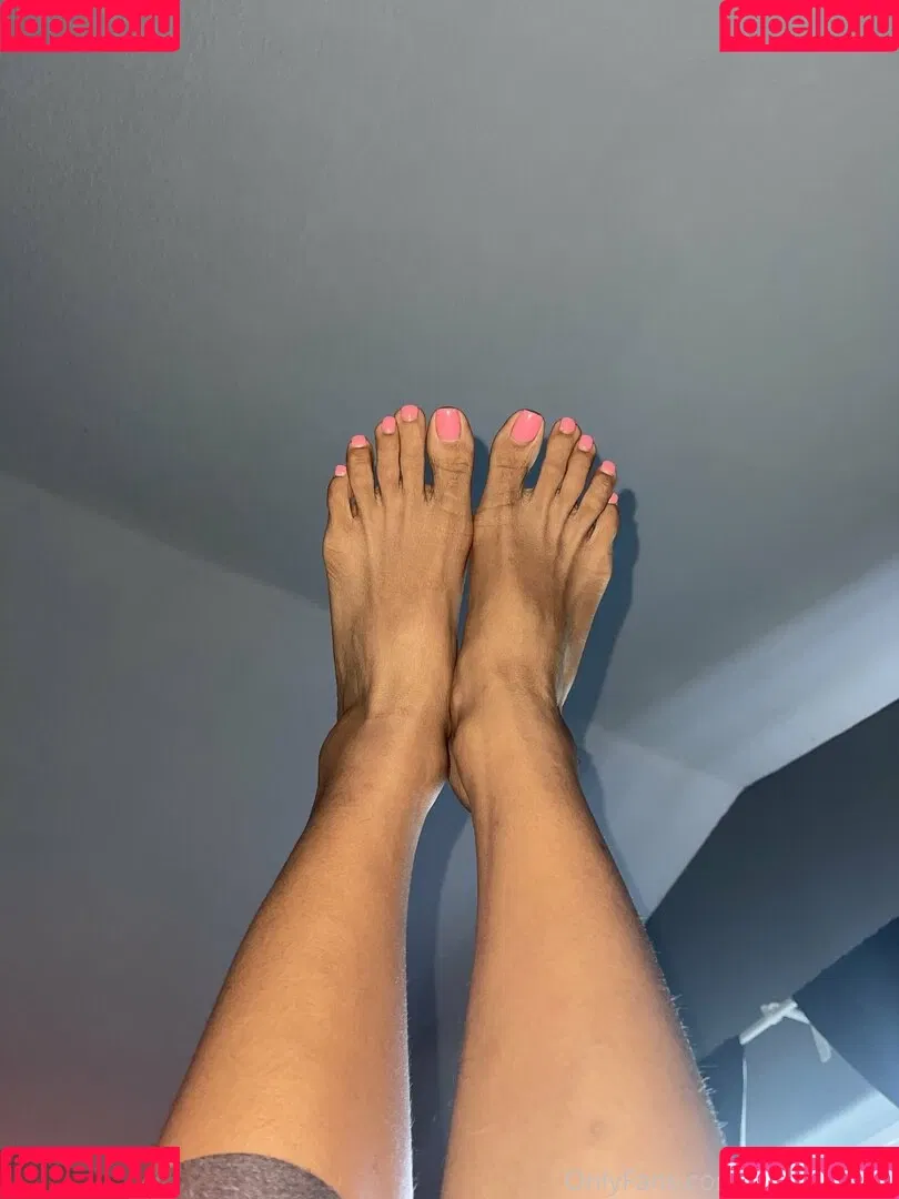 theavamariee Onlyfans Photo Gallery 