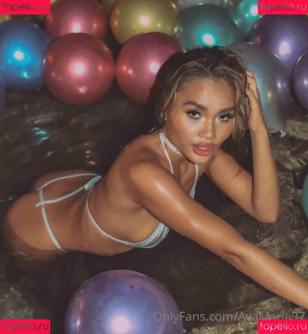 theavamariee Onlyfans Photo Gallery 