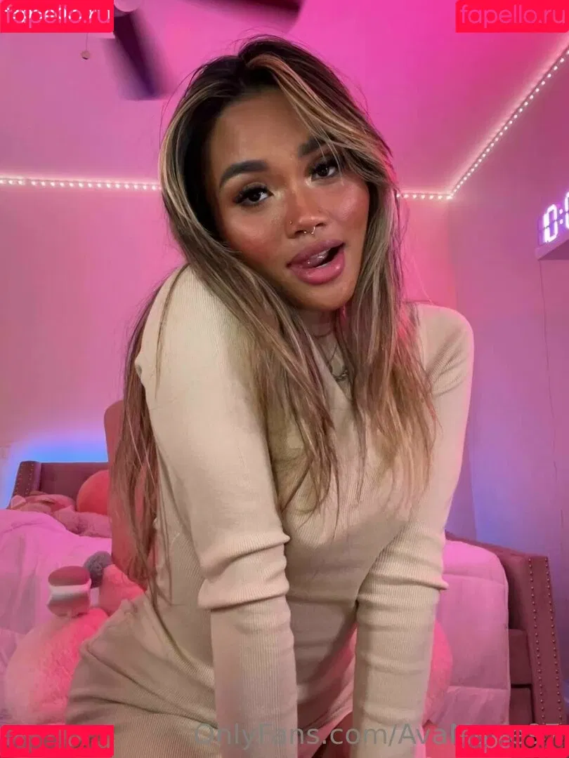 theavamariee Onlyfans Photo Gallery 