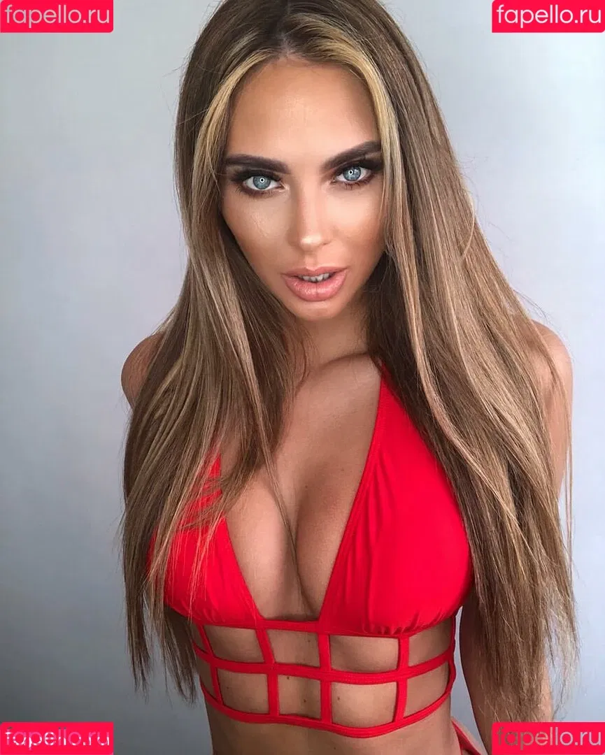 Molly Krenz Onlyfans Photo Gallery 