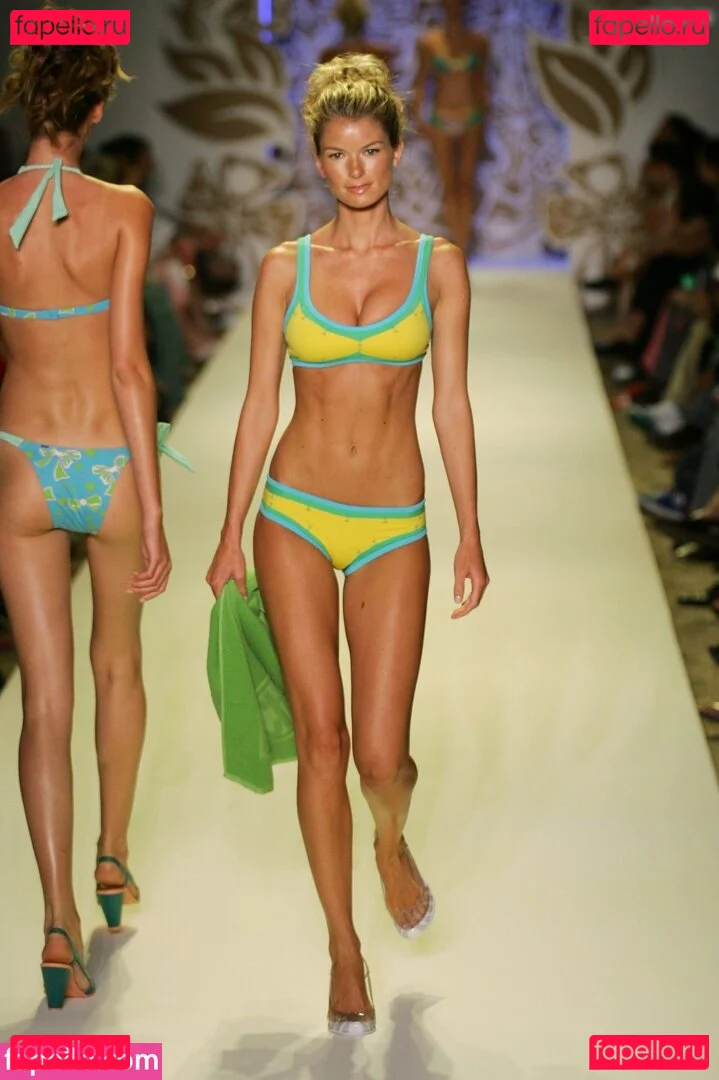 Marisa Miller Onlyfans Photo Gallery 