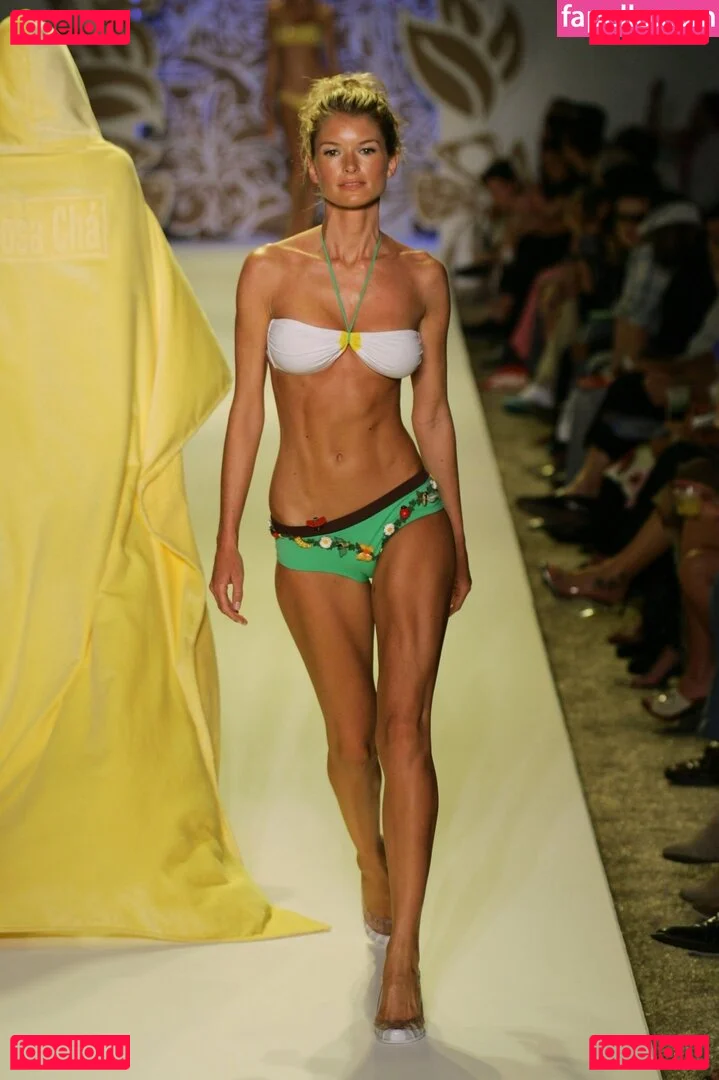 Marisa Miller Onlyfans Photo Gallery 