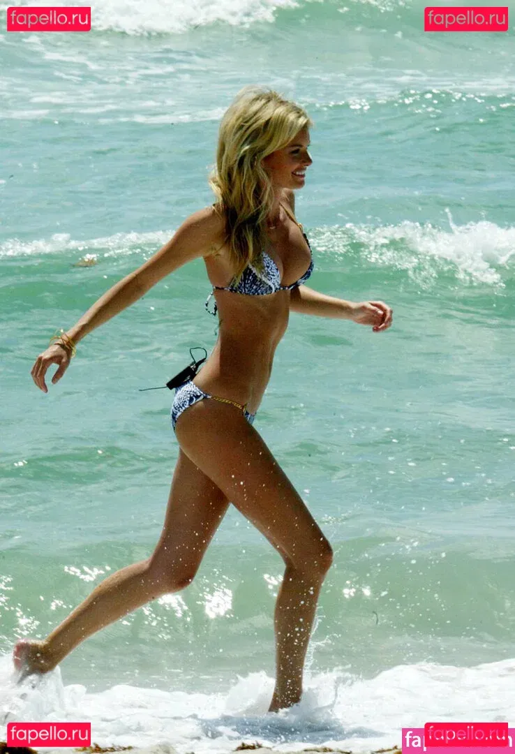 Marisa Miller Onlyfans Photo Gallery 