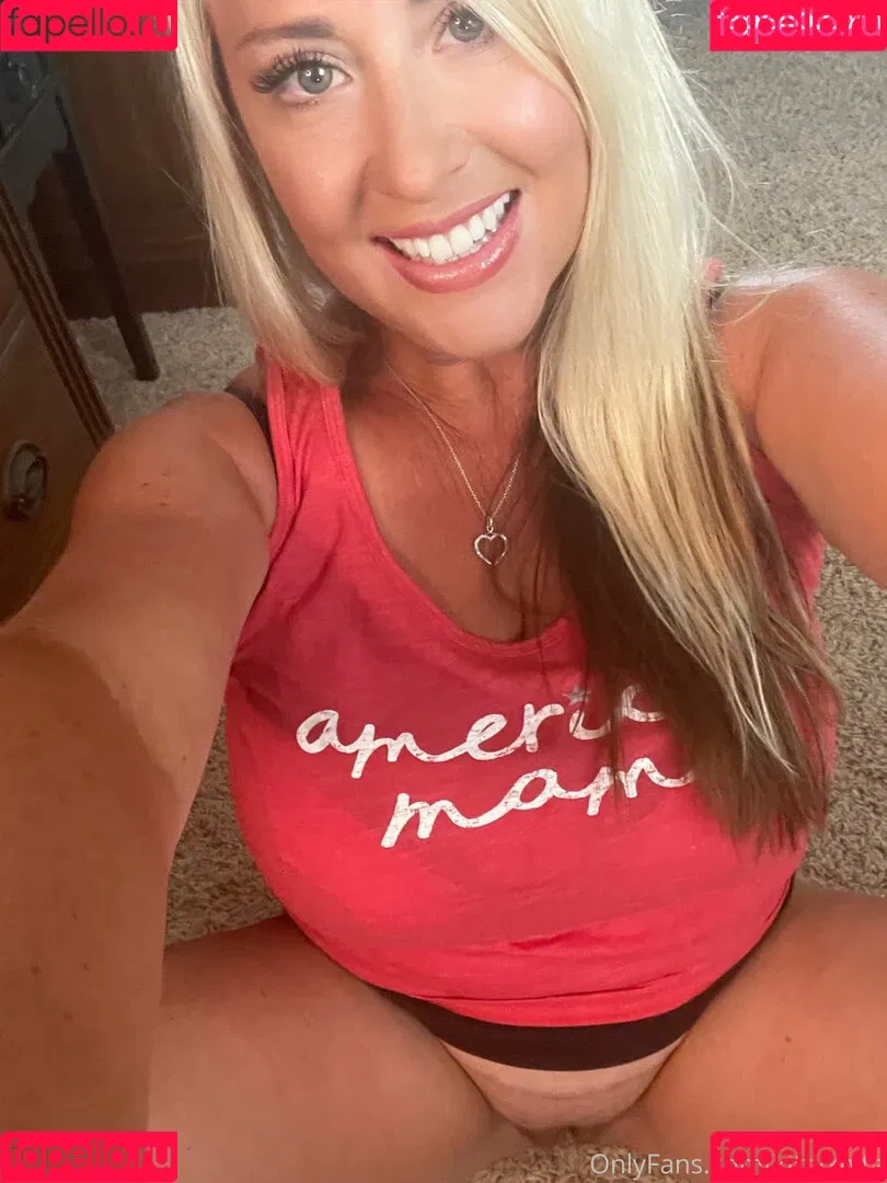 kittyxnita Onlyfans Photo Gallery 
