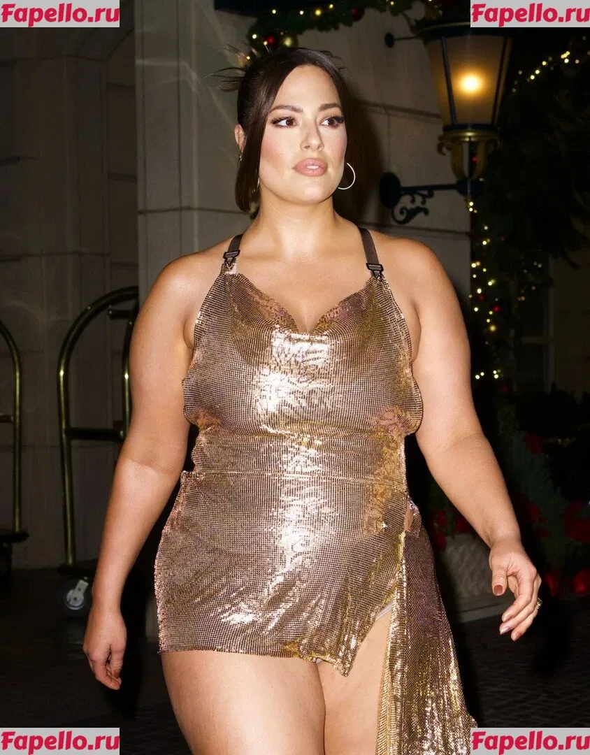 Ashley Graham Onlyfans Photo Gallery 