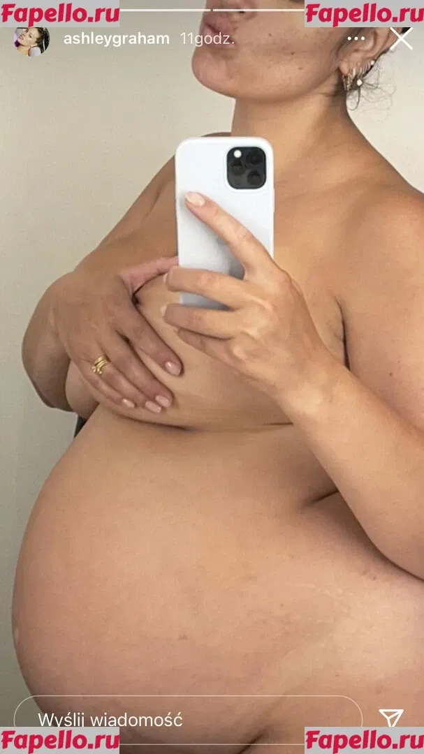 Ashley Graham Onlyfans Photo Gallery 