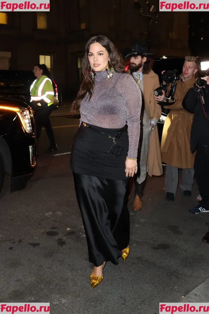 Ashley Graham Onlyfans Photo Gallery 