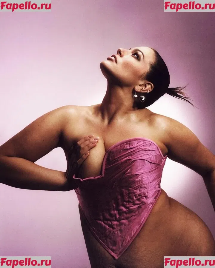 Ashley Graham Onlyfans Photo Gallery 