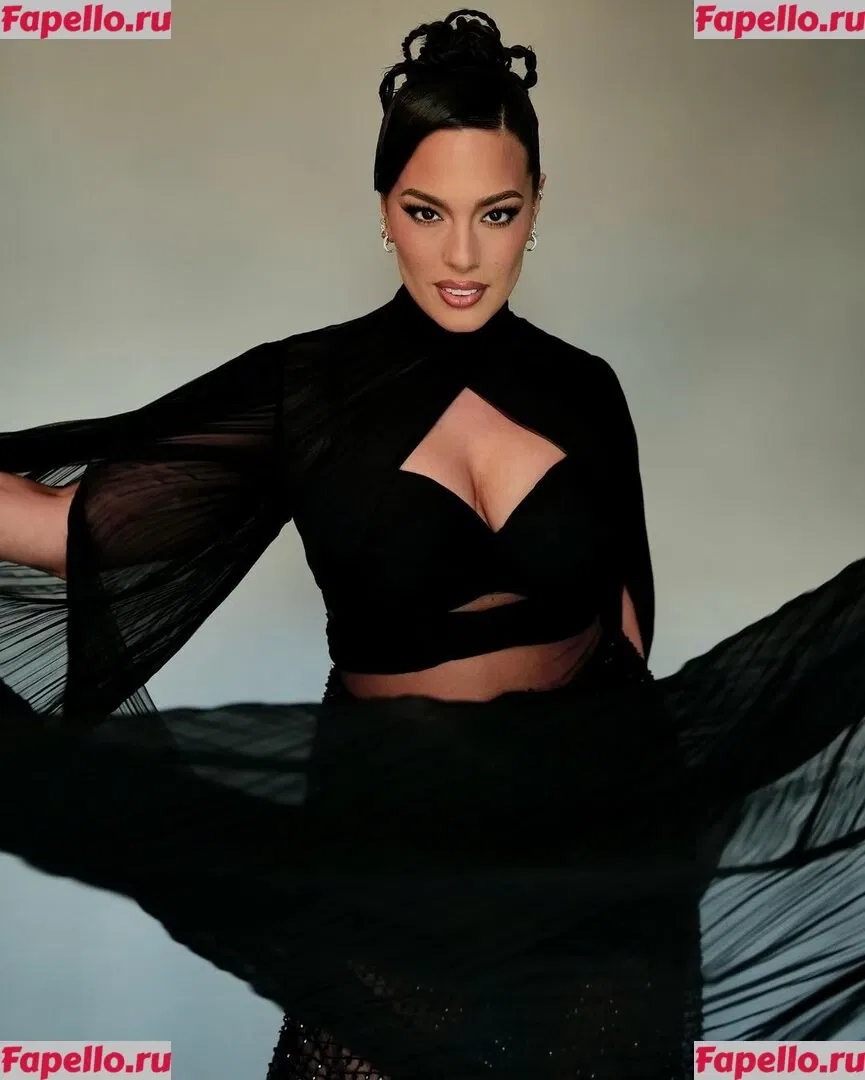 Ashley Graham Onlyfans Photo Gallery 
