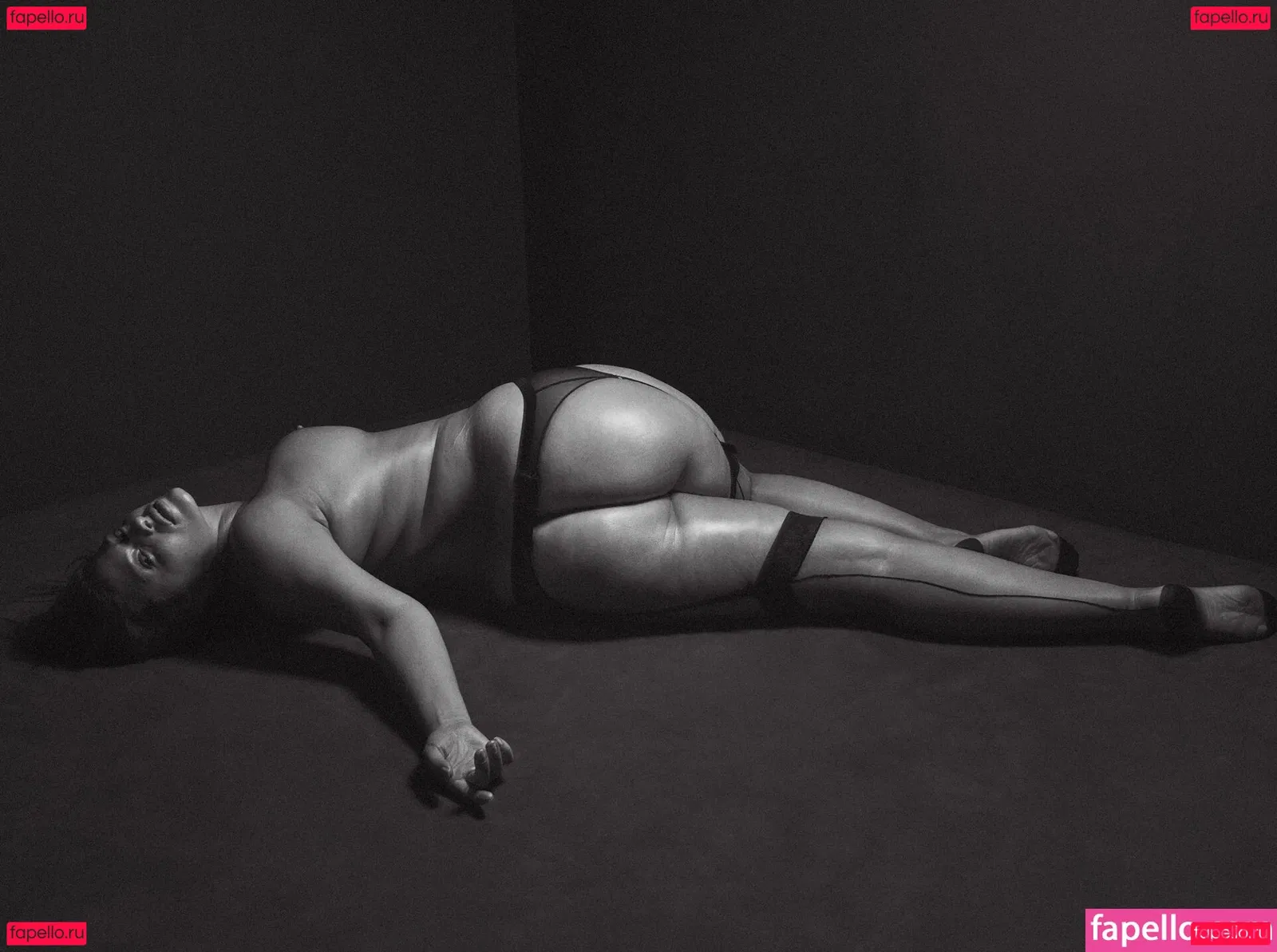 Ashley Graham Onlyfans Photo Gallery 