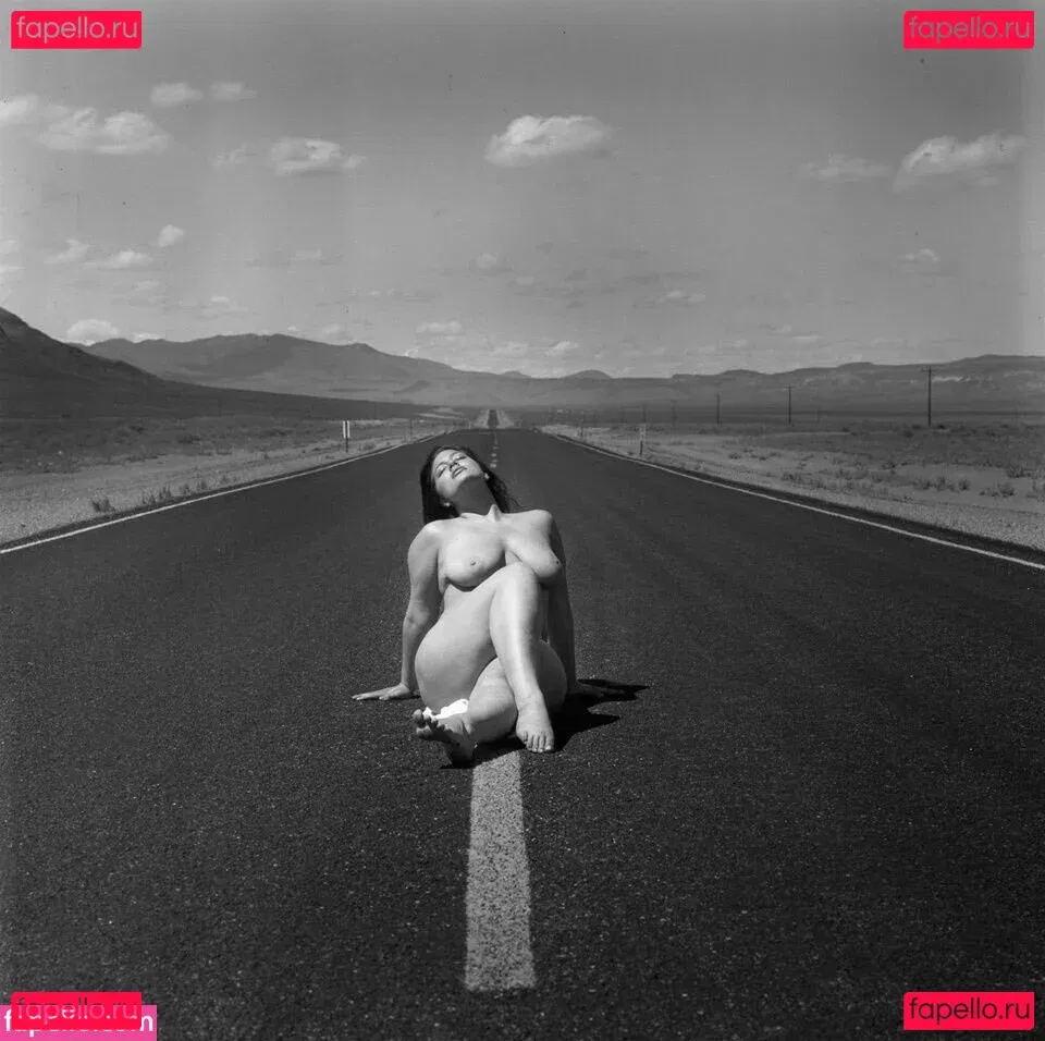 Ashley Graham Onlyfans Photo Gallery 