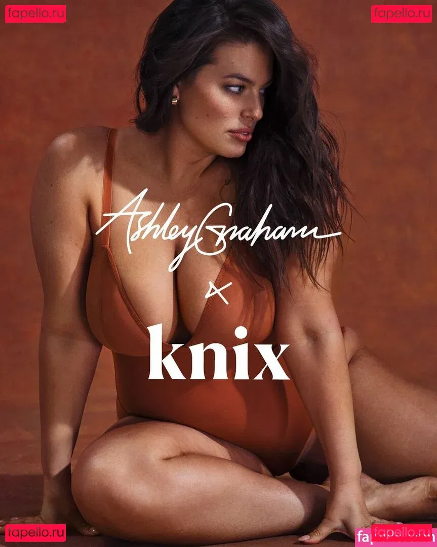Ashley Graham Onlyfans Photo Gallery 